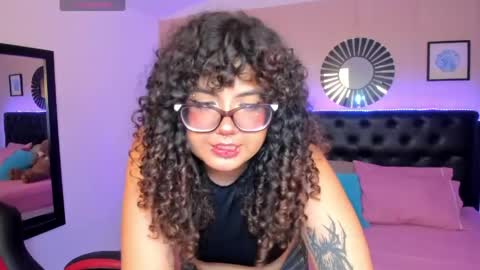 Liily online show from April 15, 5:19 am