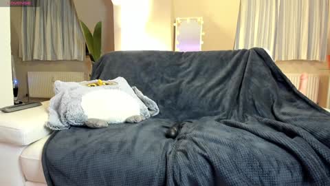 Julia online show from January 9, 10:20 pm