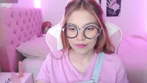 Sofia 3 online show from September 19, 11:15 pm