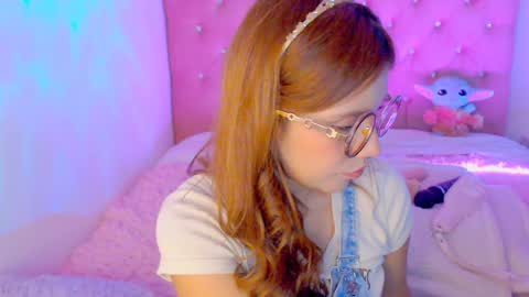 Sofia 3 online show from December 9, 2:02 am