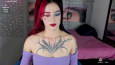 Lucia online show from September 15, 7:10 pm