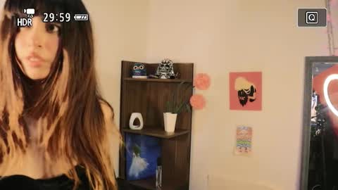 Lucy online show from November 26, 5:30 am