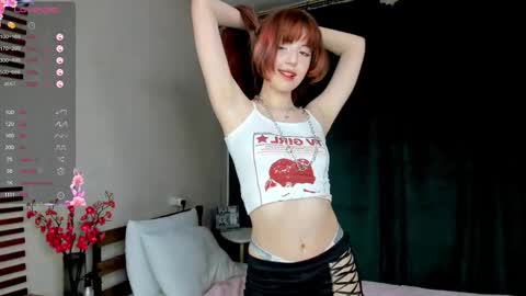 _lucystars online show from October 23, 1:39 pm