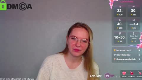 Welcome guys  Pleasure to see you all here  My name is Lysafeta and MichaelaTip menu is active Private is open  online show from December 2, 7:10 am