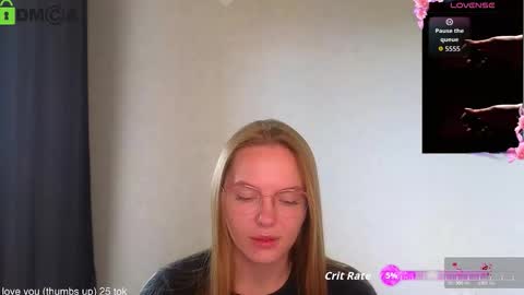 Welcome guys  Pleasure to see you all here  My name is Lysafeta and MichaelaTip menu is active Private is open  online show from September 20, 6:12 am