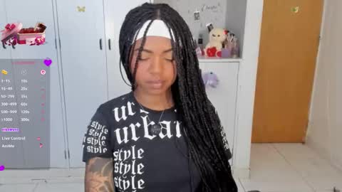 MARCELA online show from February 18, 5:50 am