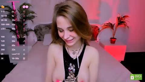 Eva  online show from September 30, 1:00 am