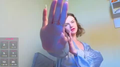 Sophia online show from June 20, 2:59 am