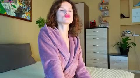 Sophia online show from May 11, 5:20 am