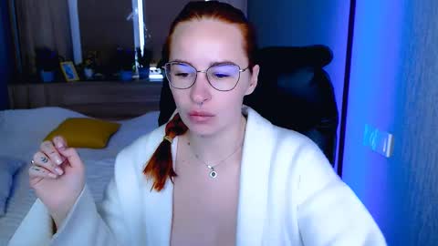 _mi_amore online show from October 12, 7:00 am