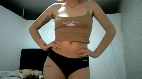 Mia-foster online show from July 25, 10:50 pm
