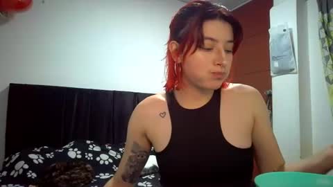 Mia-foster online show from June 22, 11:13 pm