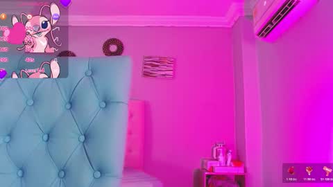 Paula online show from February 5, 11:35 am