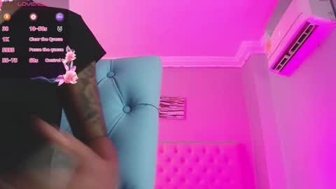 Paula online show from November 4, 11:26 am