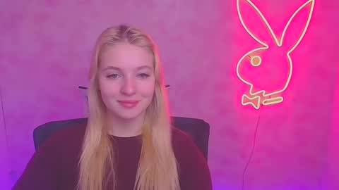 Melanie online show from February 4, 7:07 am