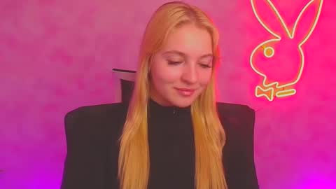 Melanie online show from January 11, 12:29 pm