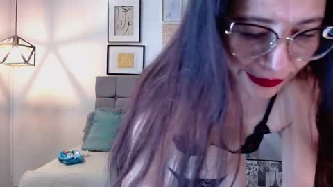 _naomi_s online show from March 31, 2:28 pm