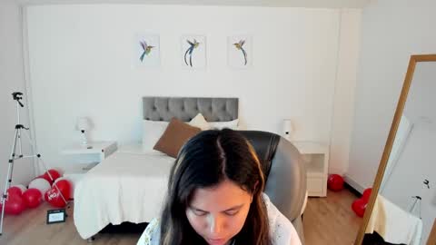 Natalie online show from February 18, 2:59 am