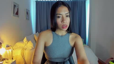 independent model natha online show from January 12, 8:14 pm