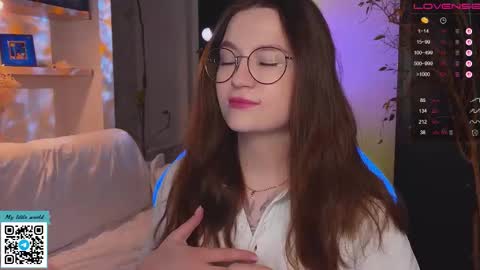 Mia with a big heart  online show from November 25, 2:36 am