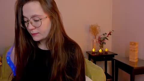 Mia with a big heart  online show from February 16, 3:26 am