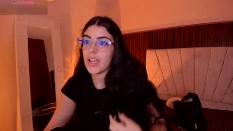 Niah  You can call me Ni or cutie haha online show from February 10, 9:07 pm