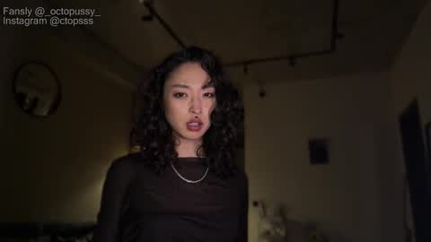 Mikayla online show from March 8, 6:56 pm