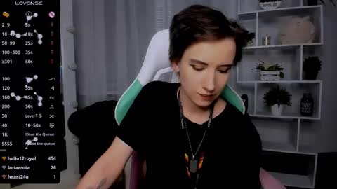 Rein online show from November 28, 7:39 pm