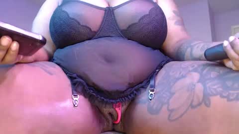 Ruby Shy online show from November 24, 8:33 pm