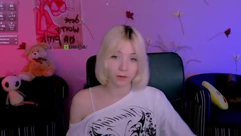 sabrina  online show from June 1, 11:05 pm