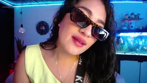  SantaLove  online show from January 10, 9:20 pm