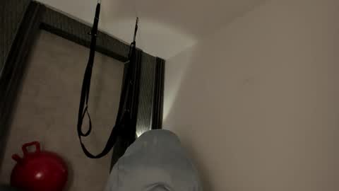 Selene online show from December 5, 5:36 pm