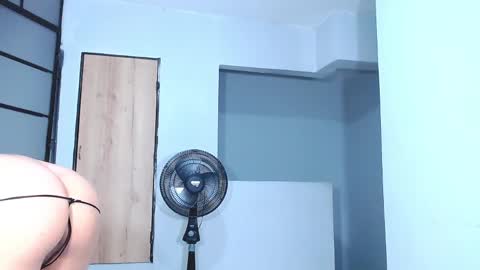 Sara online show from April 1, 3:29 am