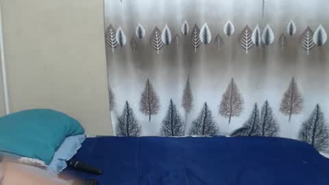 _sexylipss online show from May 17, 8:52 pm
