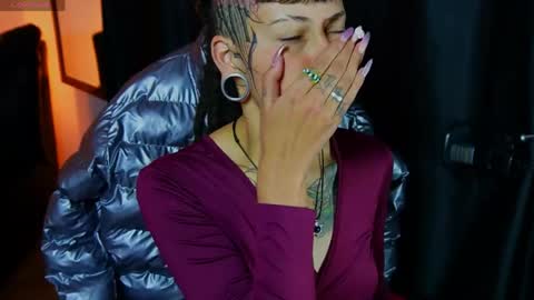 _sharlotte777 online show from April 1, 2:14 pm