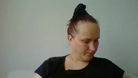 Melisa online show from October 7, 9:14 am