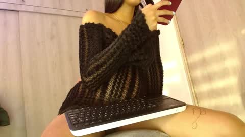 Rousse  online show from March 7, 9:33 pm