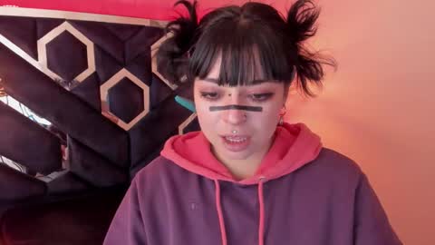   Vermeil   online show from October 7, 8:24 pm