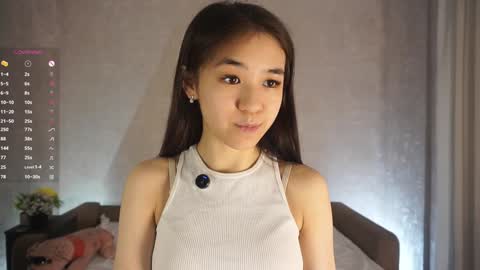 Viola online show from March 23, 6:03 pm