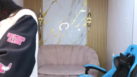  wendy  online show from December 18, 2:49 am