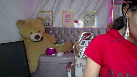  wendy  online show from March 8, 7:51 pm