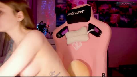 Enni online show from February 7, 7:40 am