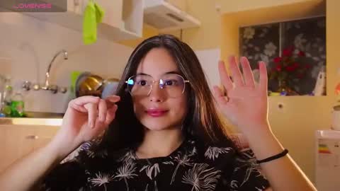 Macca and Ana online show from January 3, 2:10 am