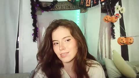 _yourcherrybomb online show from October 24, 1:45 am