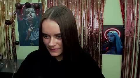 Katherine online show from March 8, 11:45 am