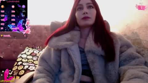 Yuyi online show from May 13, 2:39 am