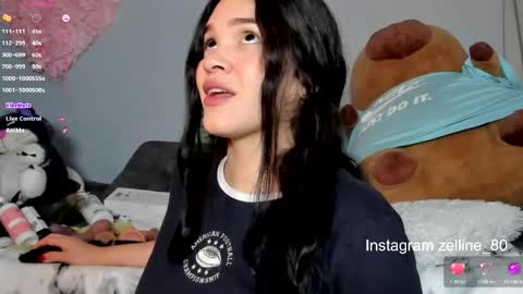 zelline online show from March 31, 4:45 am