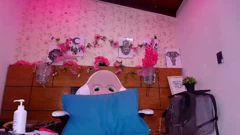 Aisha online show from September 20, 1:42 pm