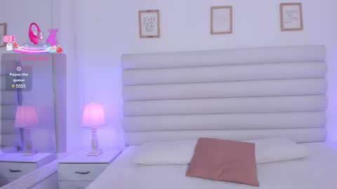 abbey_walker online show from March 11, 2:53 am