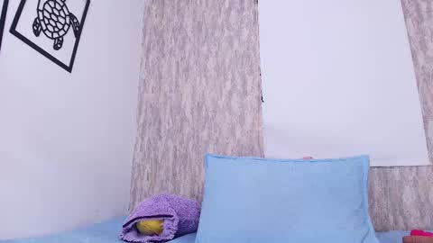 Abby online show from September 8, 7:24 pm